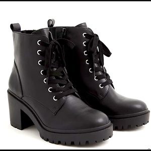 faux leather hiker boots with a lace-up front, side zipper with stretch